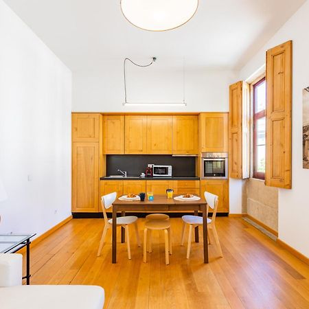 Casa Trindade Apartments Порту Экстерьер фото