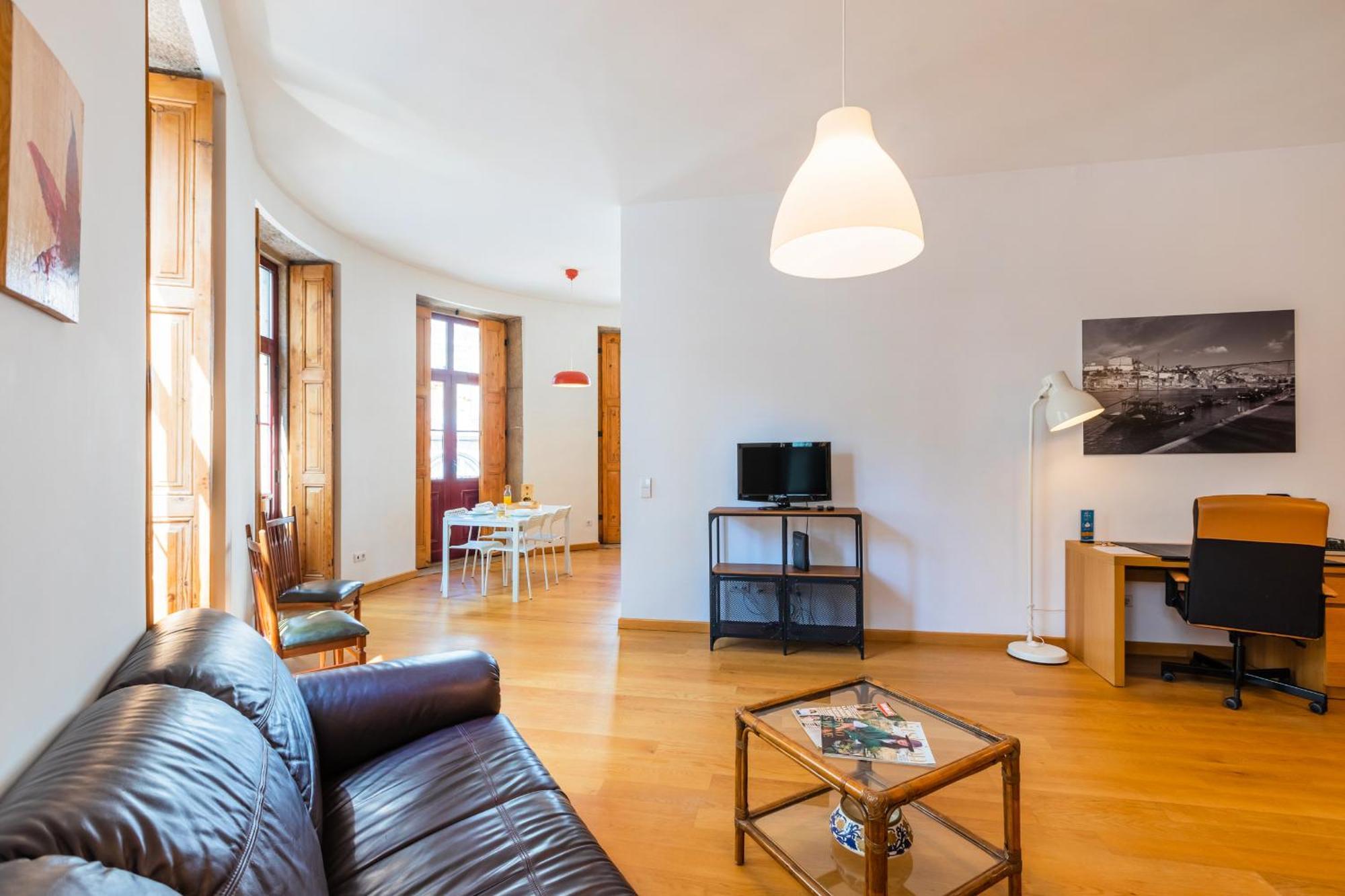 Casa Trindade Apartments Порту Экстерьер фото