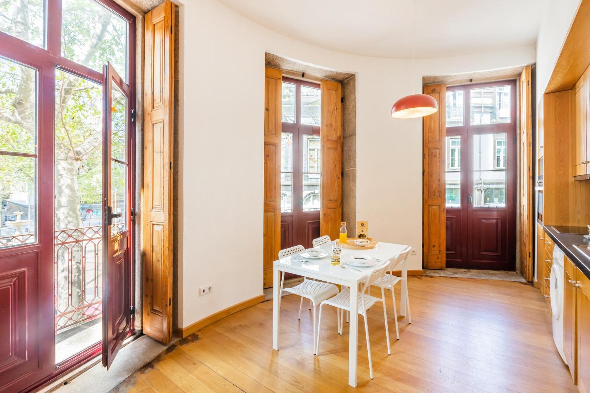 Casa Trindade Apartments Порту Экстерьер фото